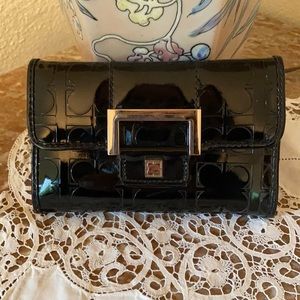 Liz Claiborne Wallet